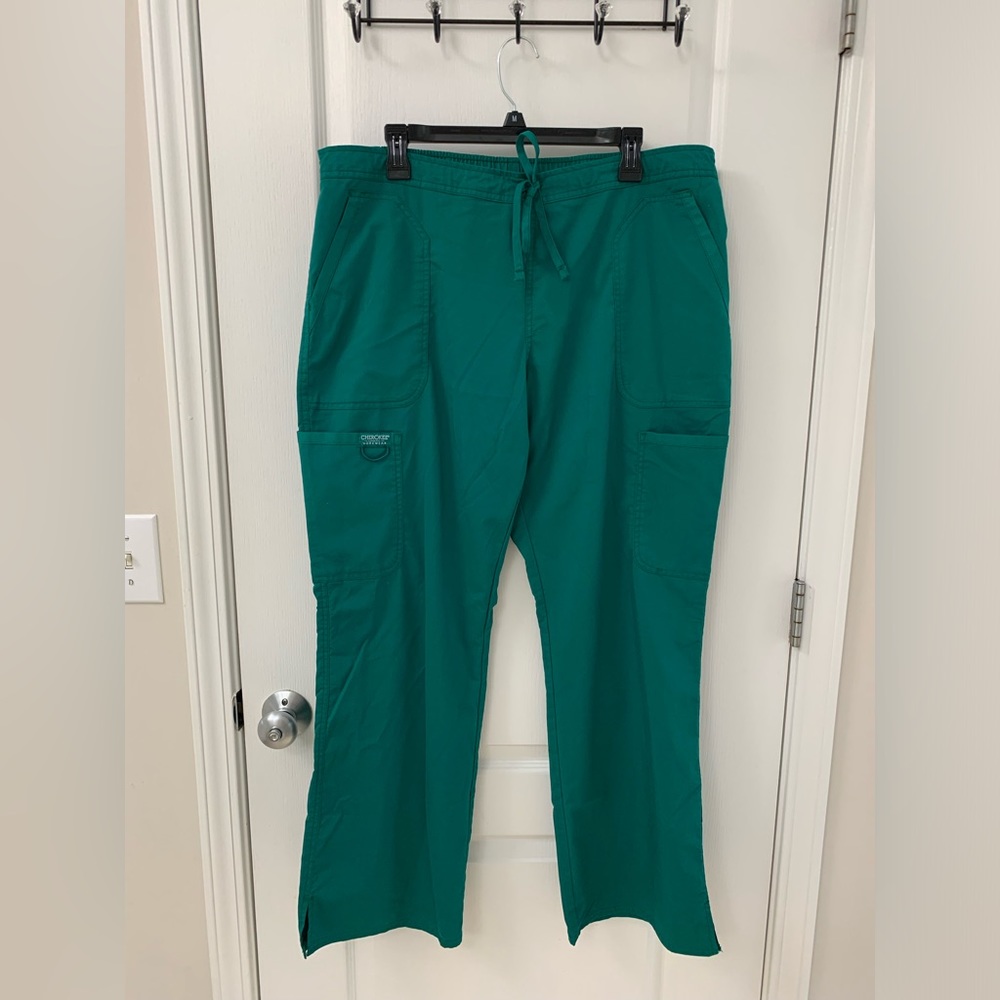 Cherokee Hunter Green Cargo Scrub Pants - Picture 5 of 13